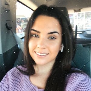 Meet your Posher, Alyssa